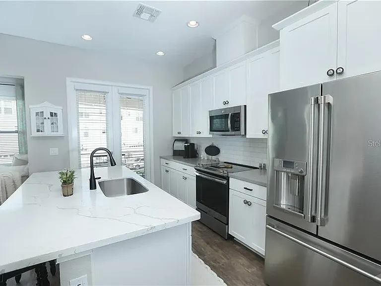 8451 Karrer Ter — Photo 3