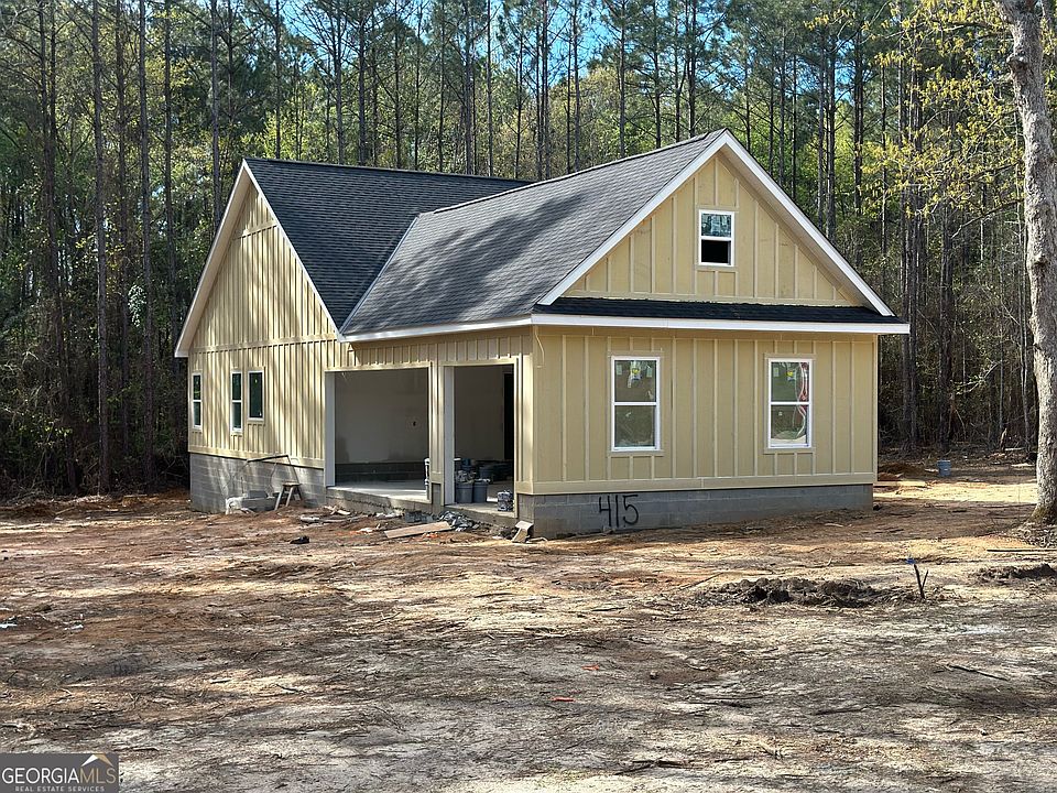 1st image of 415 Woodridge Ln