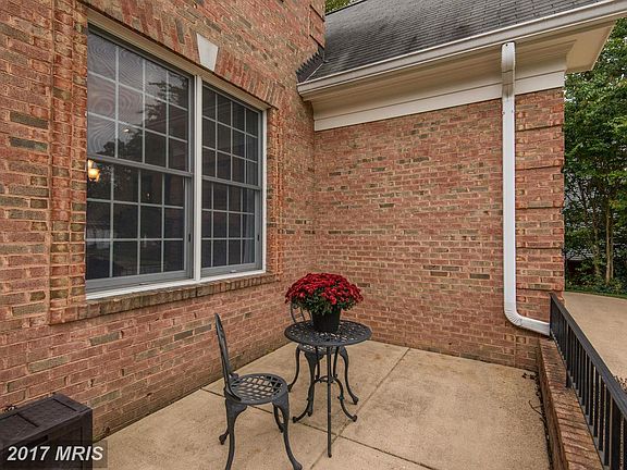 2nd image of 6213 Woodland Lake Dr