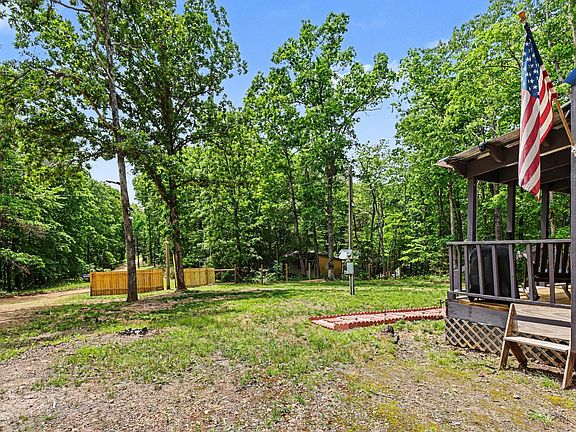4th image of 4179 Beaver Bend Dr NE
