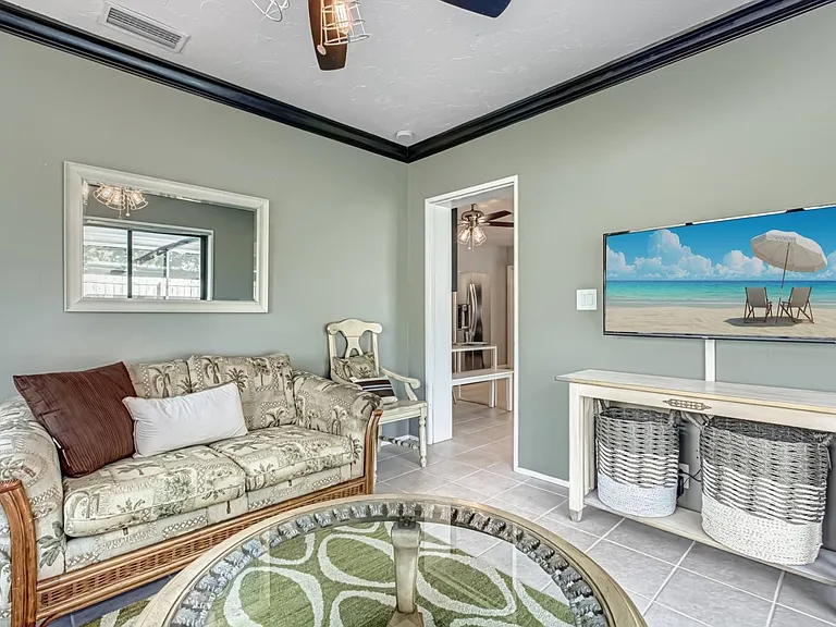 5930 Olive Ave — Photo 12