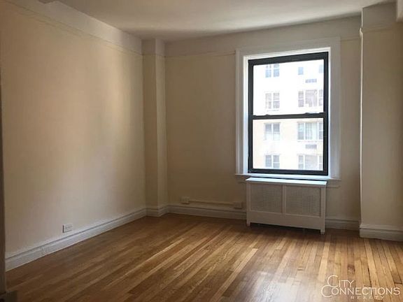 3rd image of 305 Lexington Ave APT 10B