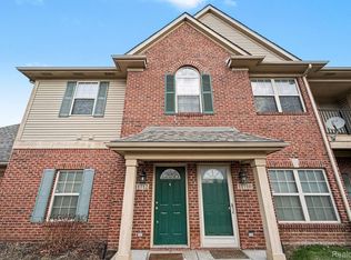 11712 Farmington Rd, Livonia, MI 48150