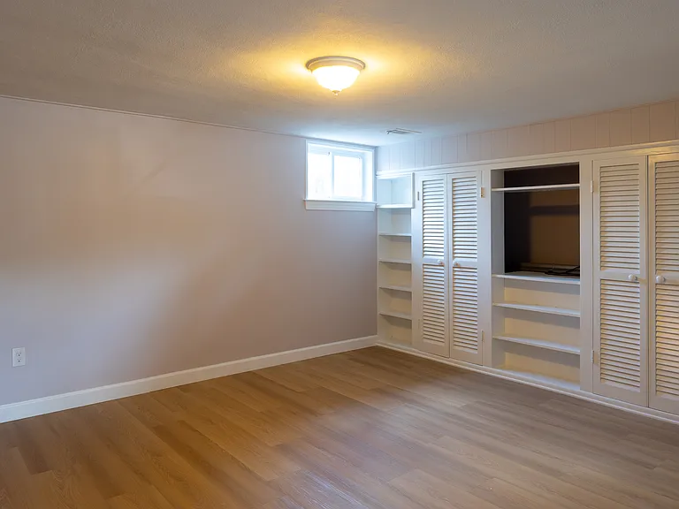 1107 Circle Dr — Photo 15