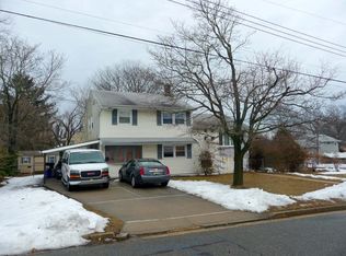 16 Hillview, Neptune, NJ 07753