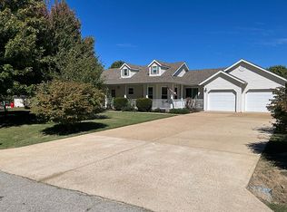 24040 Stable Ln, Waynesville, MO 65583