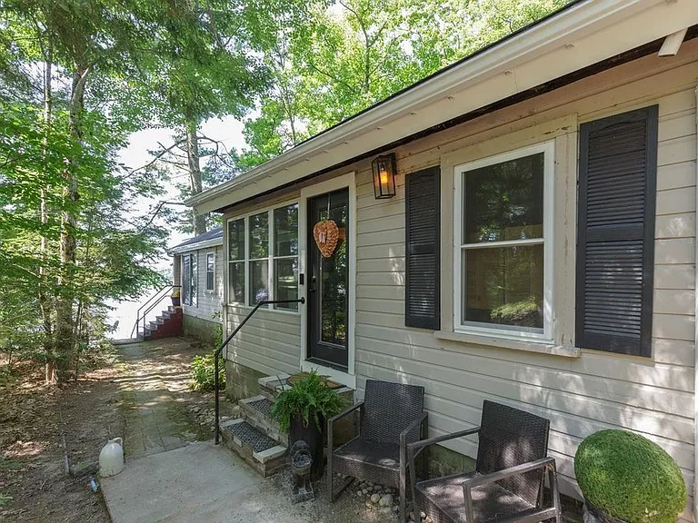 8 Frost Rd — Photo 28