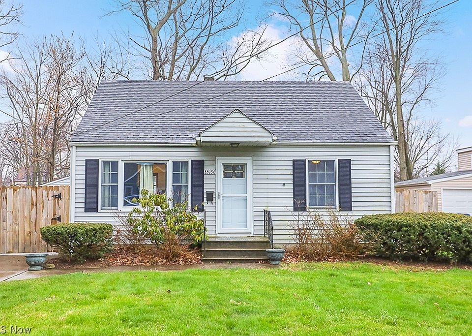 1st image of 33996 Waldmer Dr
