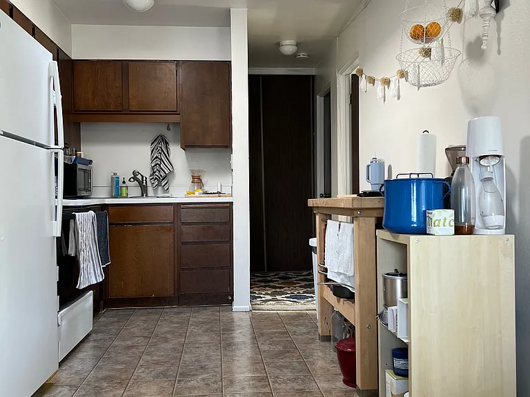 Kitchen area