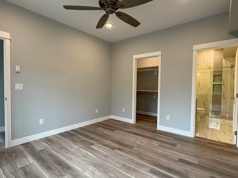 3607 Sussex Dr — Photo 14