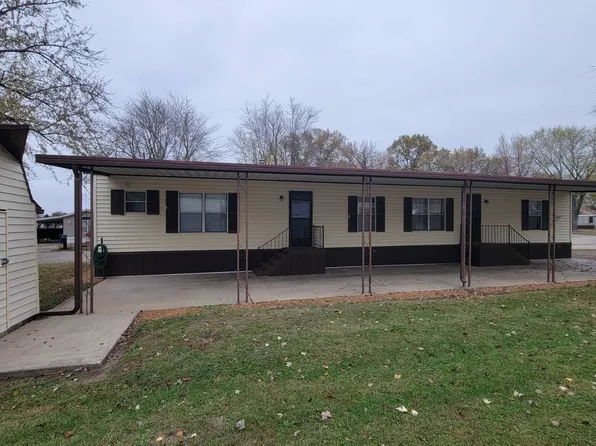 1201 Borah St, Olney, IL 62450