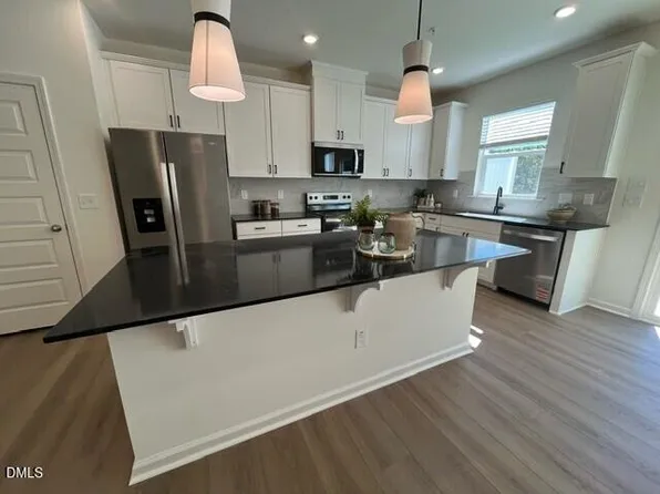 117 Gamay Dr, Chapel Hill, NC 27516