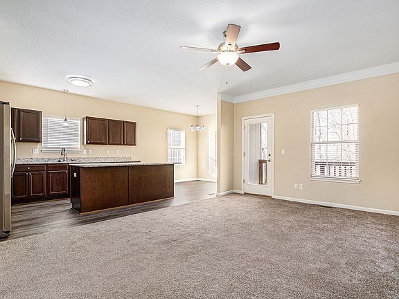 3rd image of 8328 N Nodaway Ave #8328