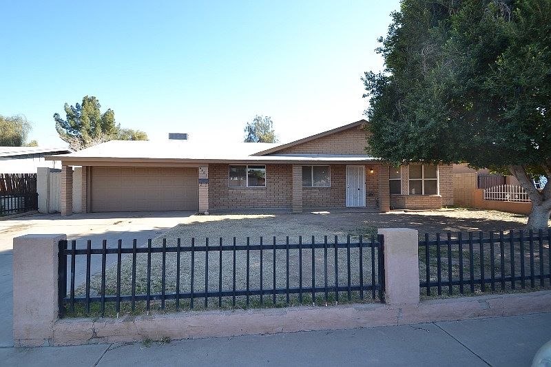 1st image of 4401 N 83rd Dr