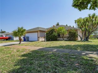 1136 9th Sq, Vero Beach, FL 32960