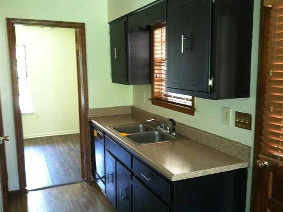 3rd image of 5352 Scrivener Dr