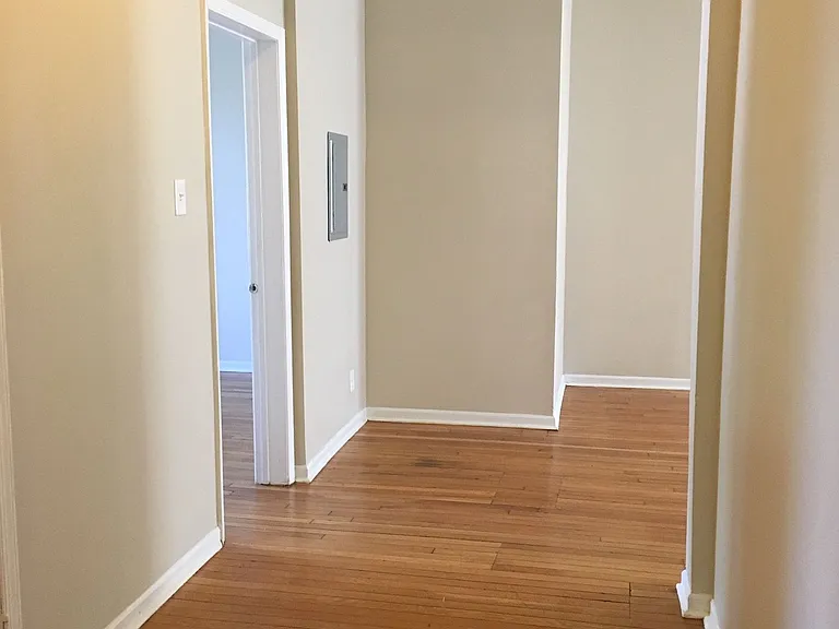 800 Florence Ave #A5 — Photo 2
