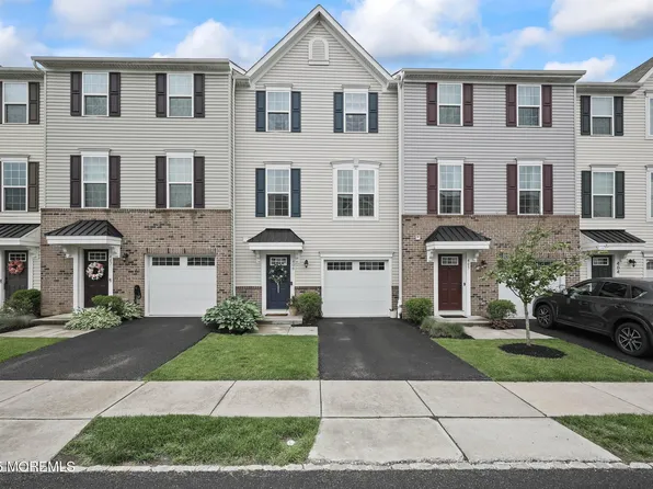 406 High Pointe Lane, Neptune Township, NJ 07753