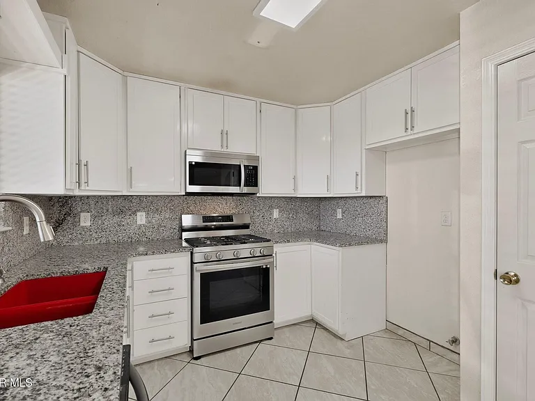 14224 Desert Ash Dr — Photo 22