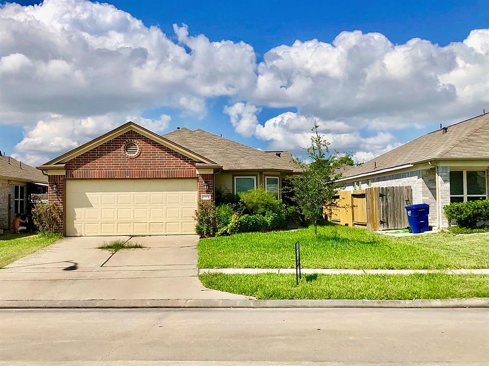 1st image of 13425 E Red Birch Cir
