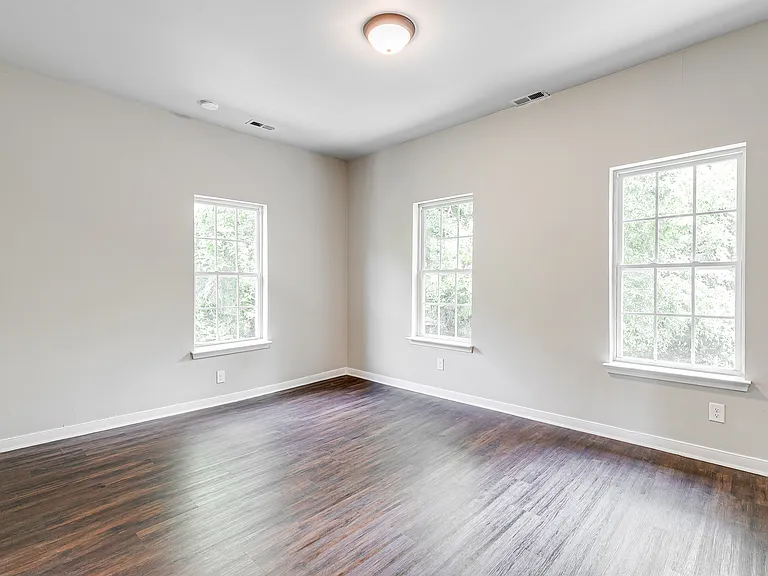 2413 Lamb Ave #1 — Photo 12