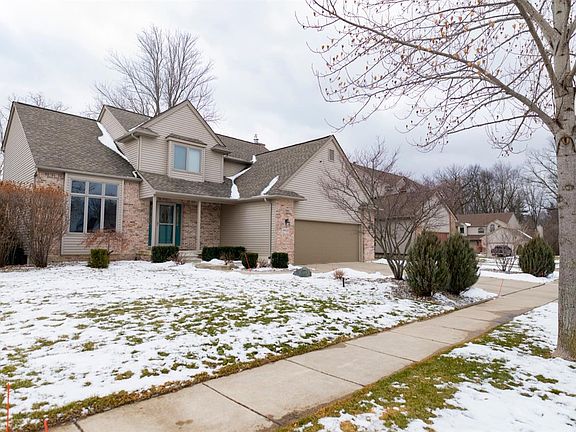 2nd image of 562 Ironwood Way