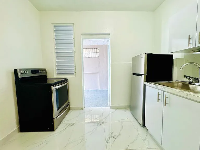 Solar 10-A Bloque A Apt B Urb Villa Grillasca Bo C — Photo 3