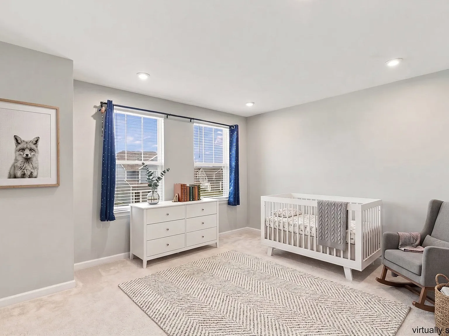 5 bed, 3361 sqft, $5,600 — Photo 3
