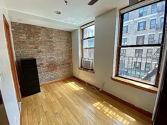 4th image of 155 W 83rd St APT 108