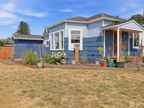 203 S Academy Street, Montesano, WA 98563