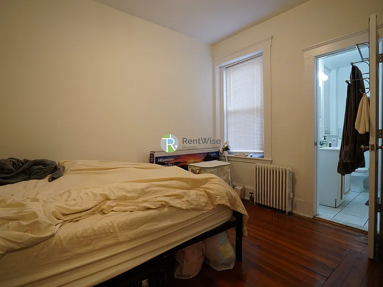 77 Brighton Ave #2 — Photo 7