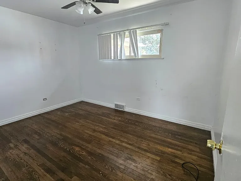 1383 Moline St — Photo 4