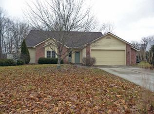 2814 Shady Hollow Pl, Fort Wayne, IN 46818