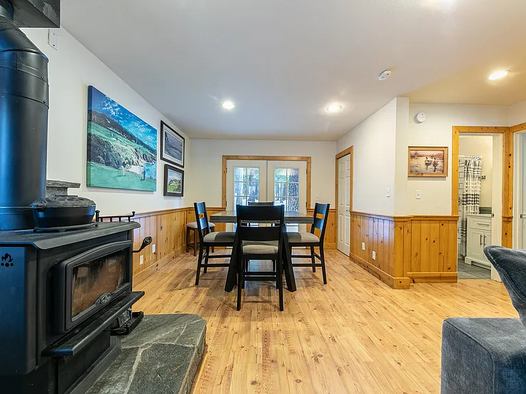 15040 Davos Dr — Photo 11