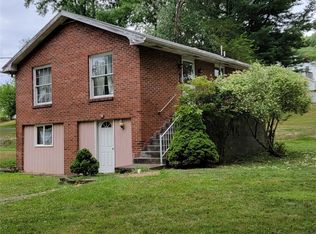 58 Cario Dr, Washington, PA 15301
