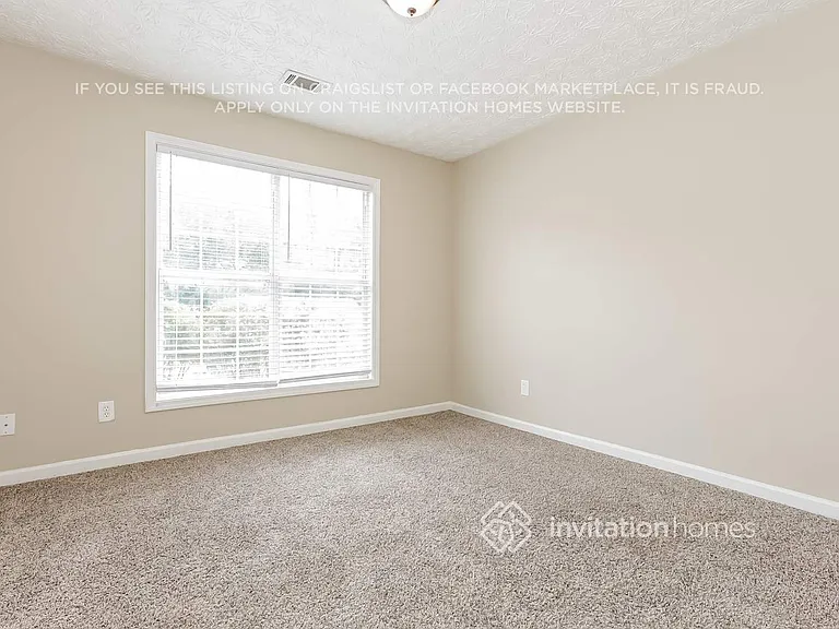 3990 Piper Glen Dr — Photo 14