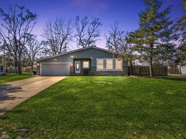 2125 Thistlewood Dr, Burton, MI 48509