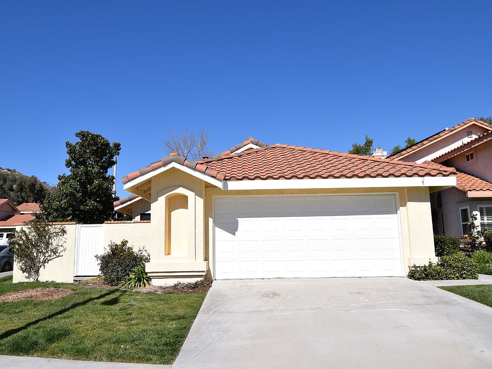 1st image of 15649 Burt Ct