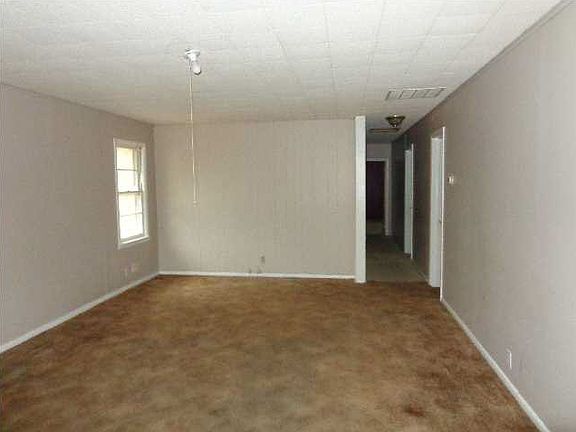 3rd image of 509 E Bigger St #Hud-181262554