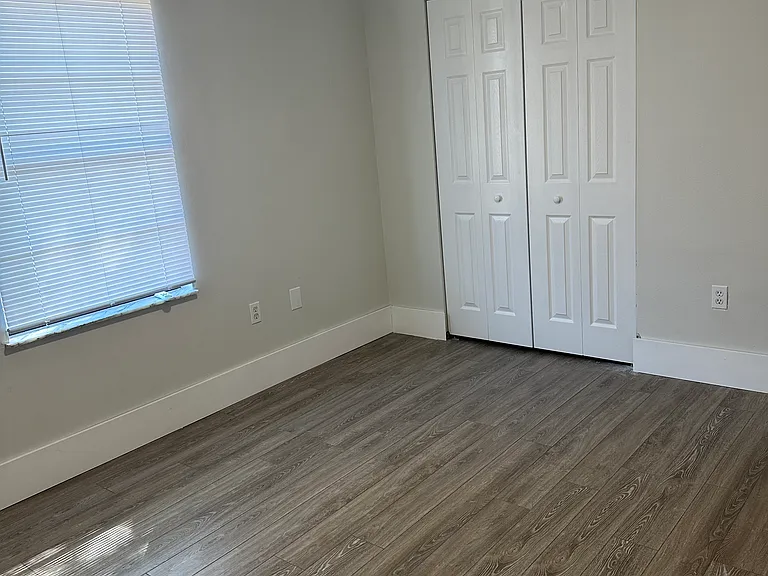 401 Higgs Ave NW — Photo 7