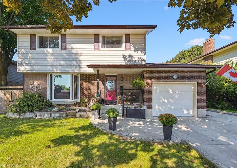 1st image of 12 Westbury Cres