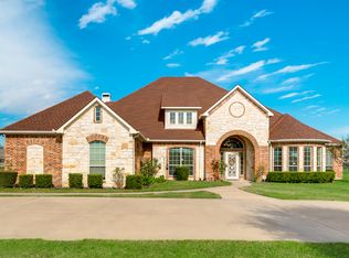 1127 W Remington Park Dr, Terrell, TX 75160