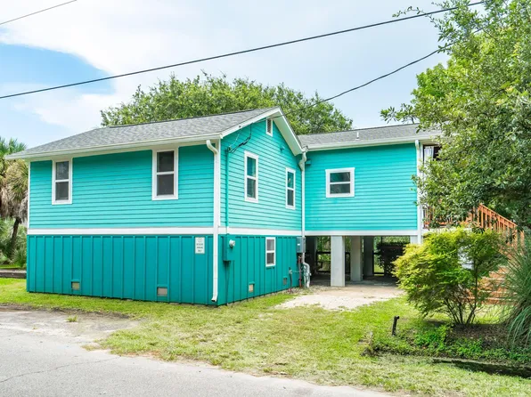 213 E Cooper Ave, Folly Beach, SC 29439