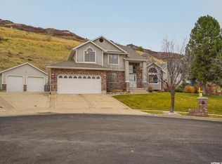 1282 N 3125 E, Layton, UT 84040