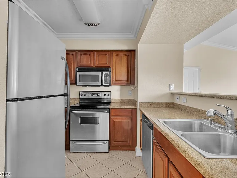8101 W Flamingo Rd #2001 — Photo 19