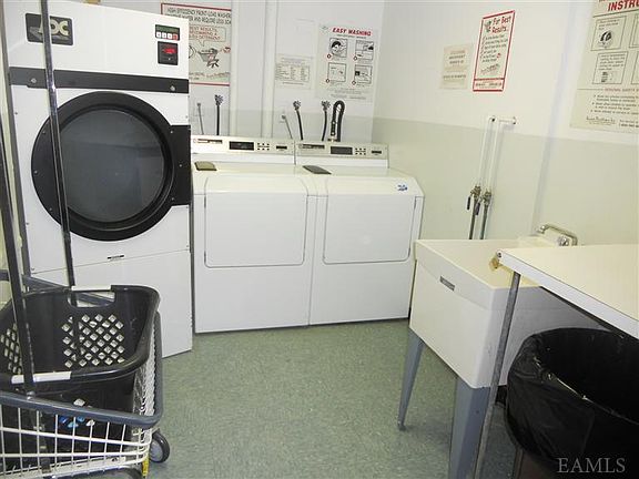 4th image of 100 Diplomat Dr APT 3A