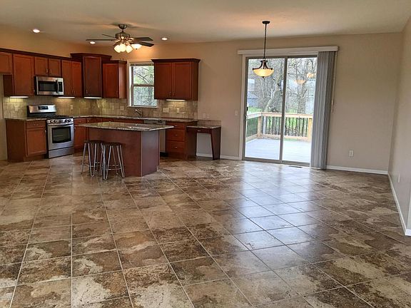 2nd image of 10731 Biltmore Ln