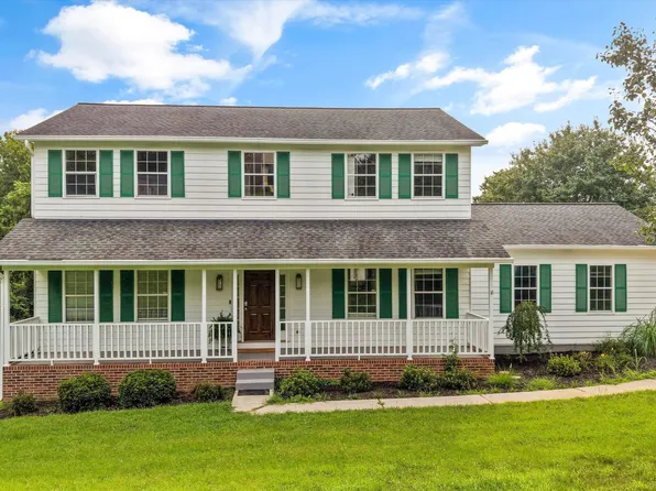 901 Harbour Shore Dr, Knoxville, TN 37934