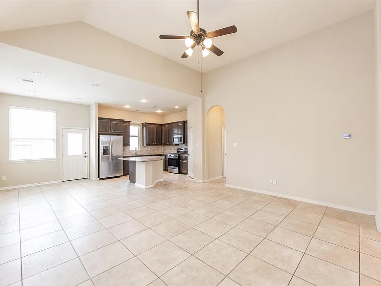 24943 Blue Mountain Park Ln — Photo 7