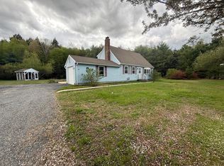 120 Quaddick Town Farm Rd, Thompson, CT 06277